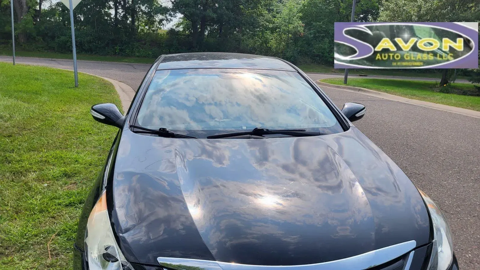 A completed windshield replacement from Savon Auto Glass